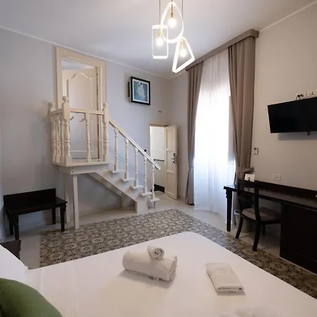 Hotel Borgo Di Ciaula 4*