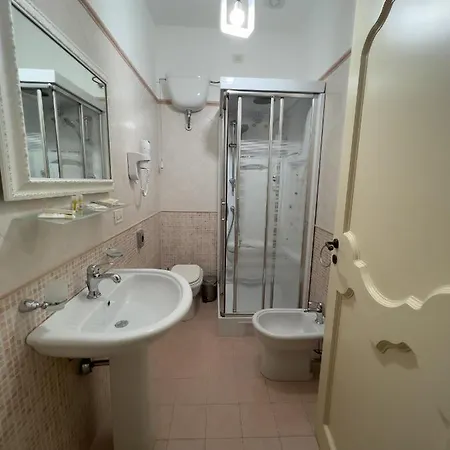Hotel Borgo Di Ciaula 4*